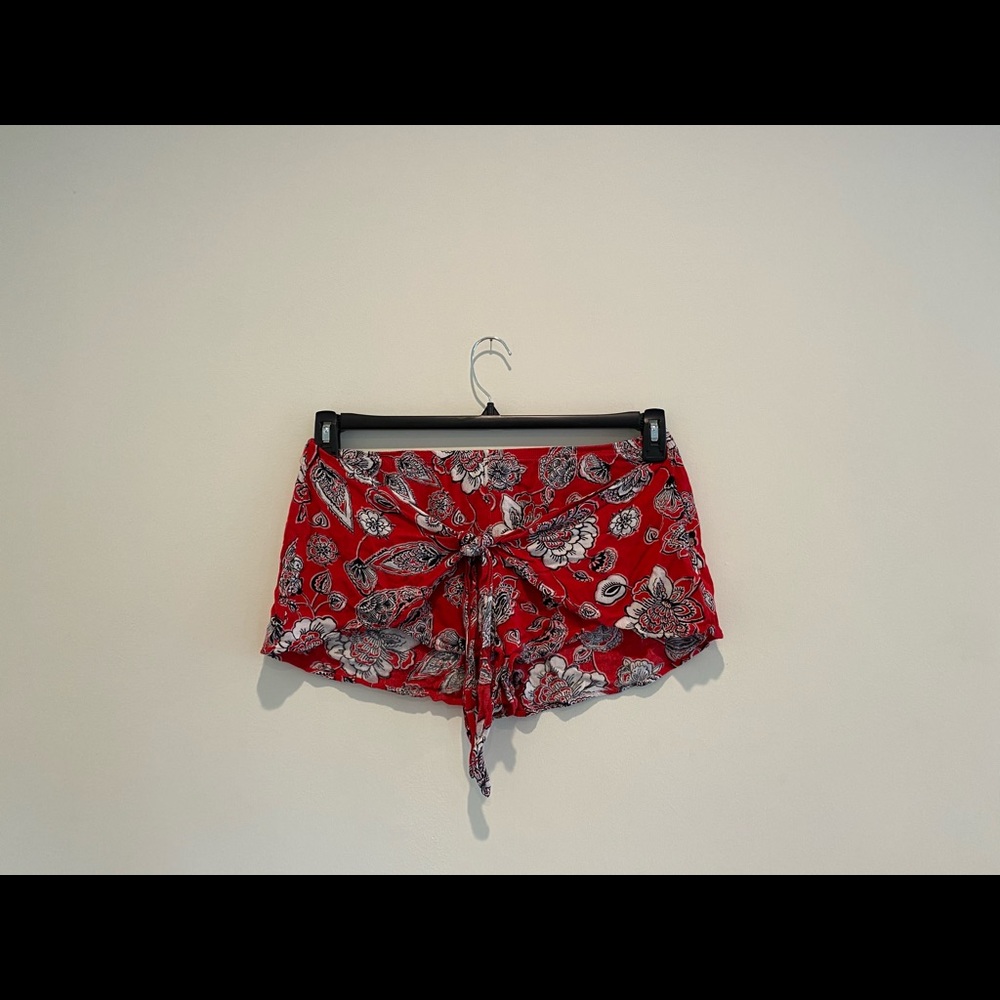 Out from under flowly shorts